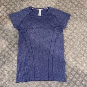 IVIVVA (BY LULULEMON) GIRLS ATHLETIC TOP! SIZE 14